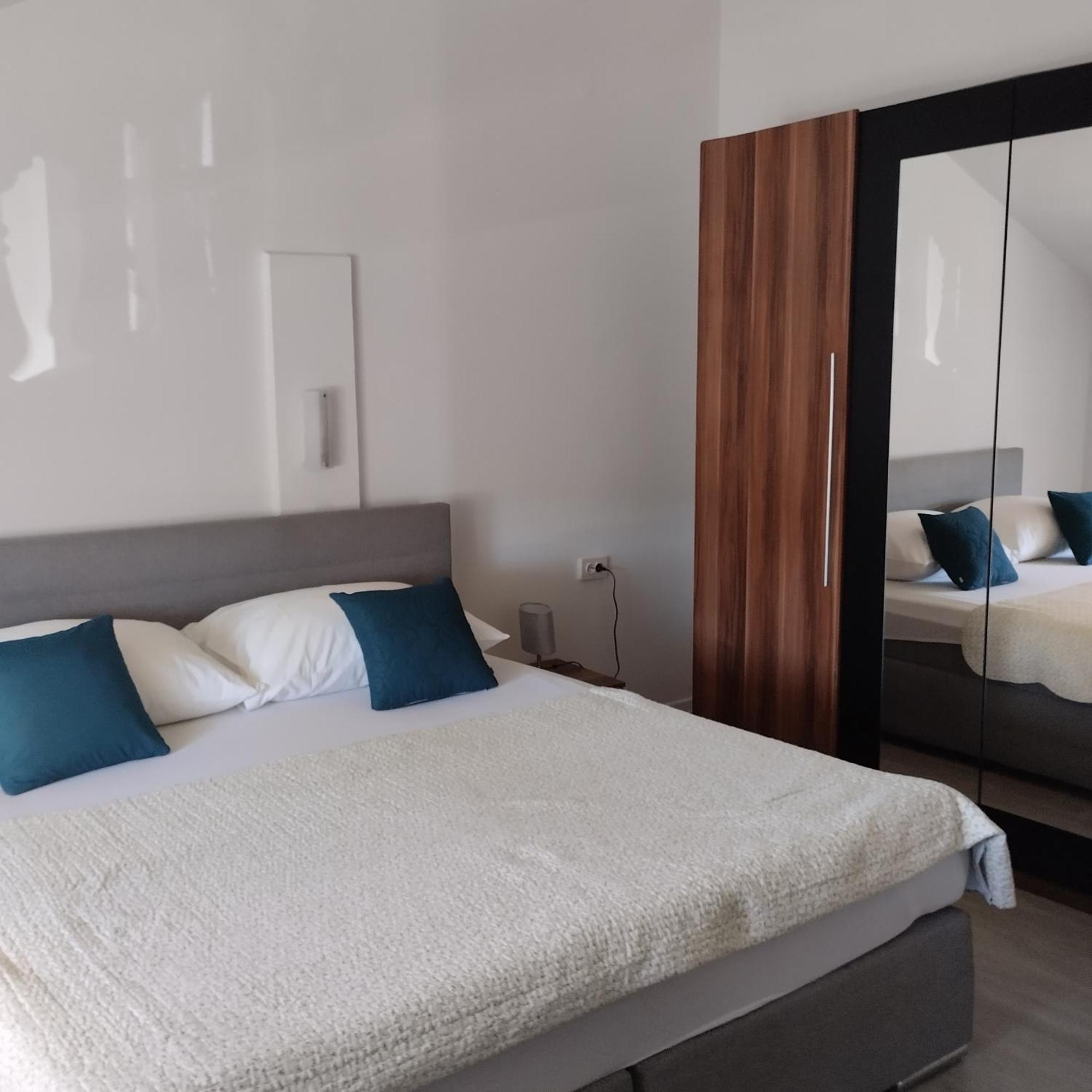 Apartmani Gero Lopar Dış mekan fotoğraf