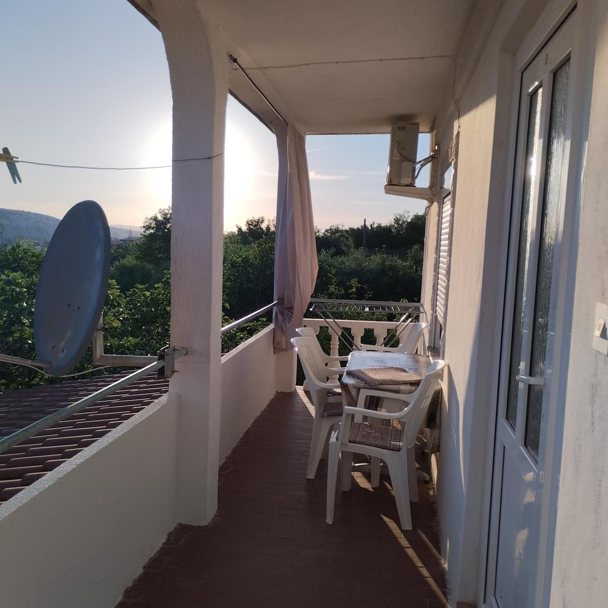 Apartmani Gero Lopar Dış mekan fotoğraf